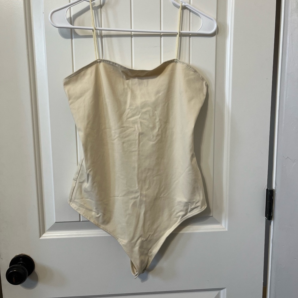 💝3/$10💝 Bohme Cream Bodysuit